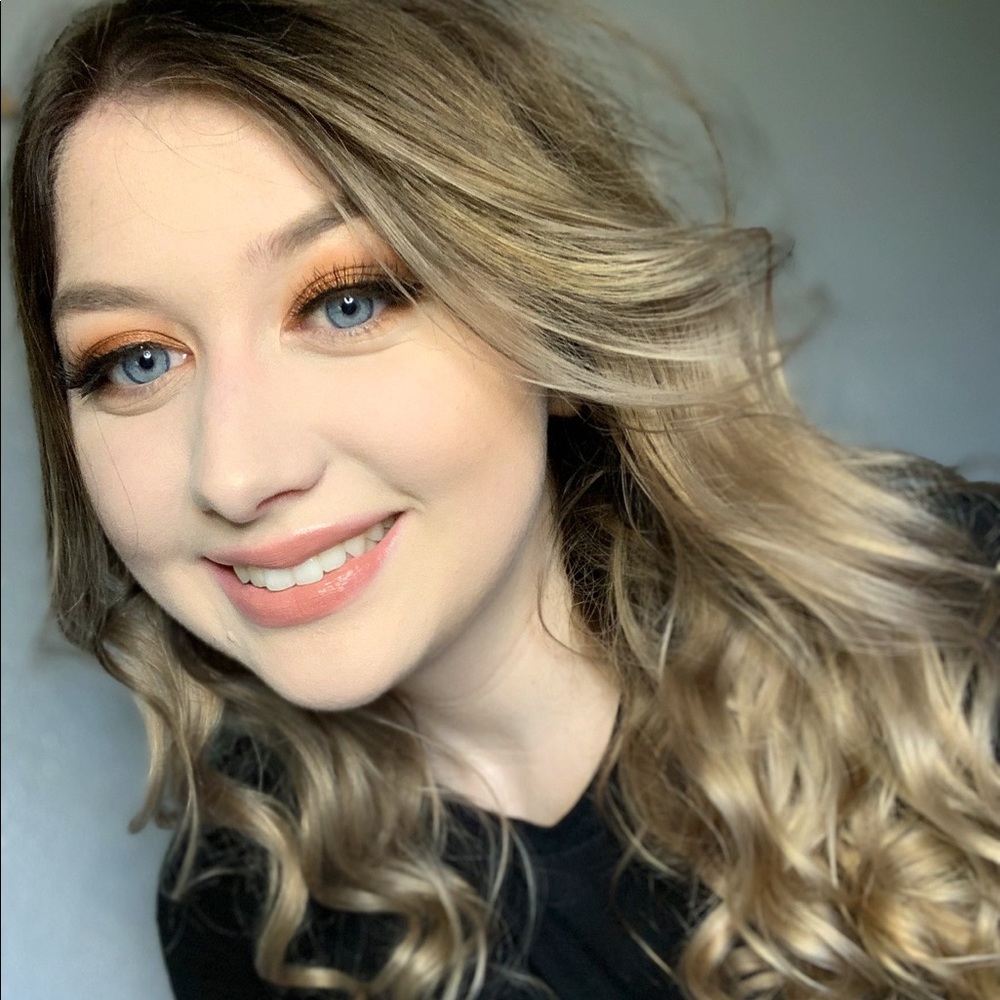 Meet your Posher, Crysta